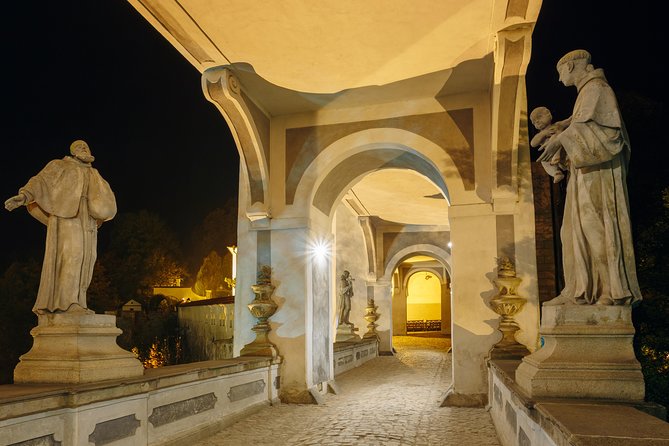 Full-Day Trip From Prague to Cesky Krumlov - Historic Center of Cesky Krumlov