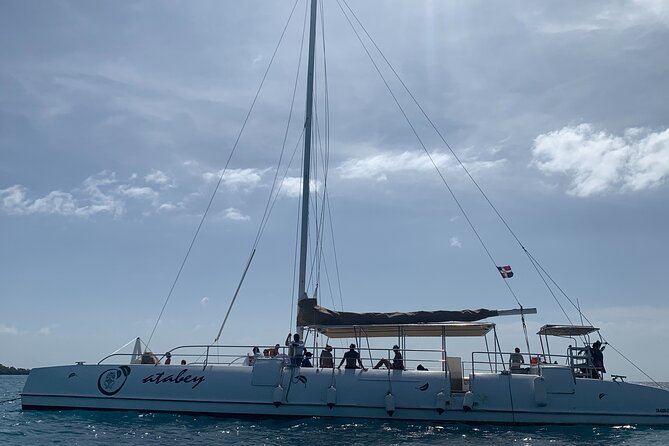 Full-Day Trip to Catalina With Snorkelling From Punta Cana - Snorkeling and Water Activities