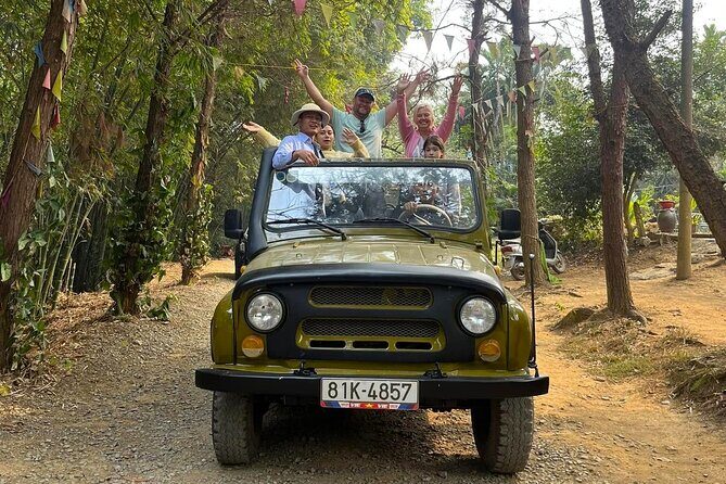 Full-Day Trip to Duong Lam Ancient Village With Jeep & Daily Life - Good To Know
