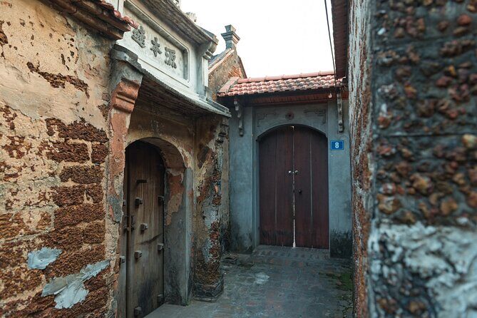 Full-Day Trip to Duong Lam Ancient Village With Jeep & Daily Life - Frequently Asked Questions