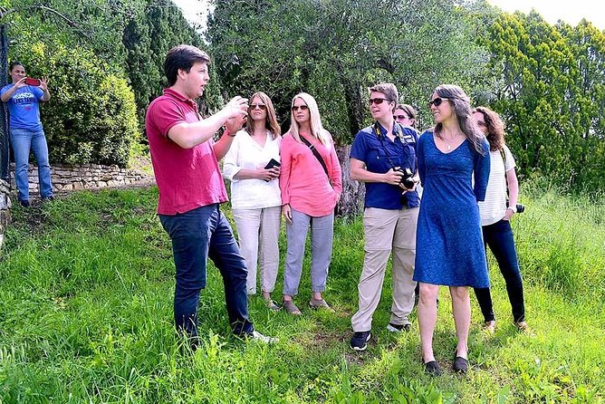 Full-Day Tuscany Castles Tour With Wine Tasting From Florence - Lunch at a Castle