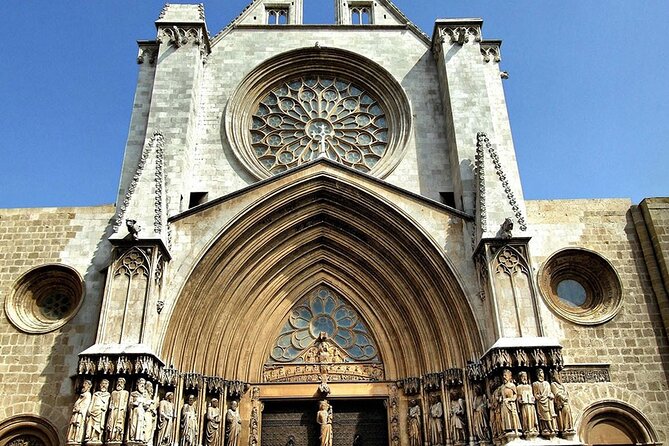 Full Day Visiting Tarragona and Sitges From Barcelona - Tour Overview