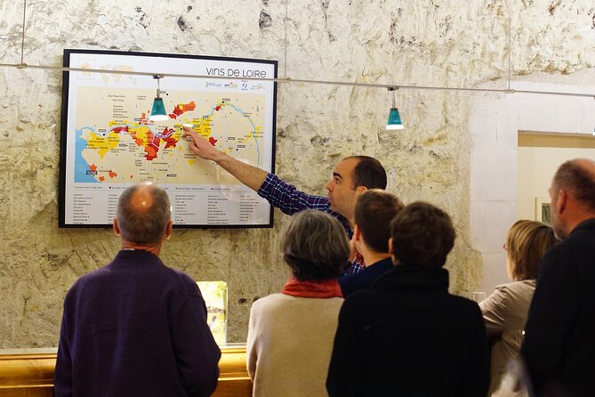 Full Day Wine Tour in Vouvray and Chinon With LUNCH at the Winery - Tour Details