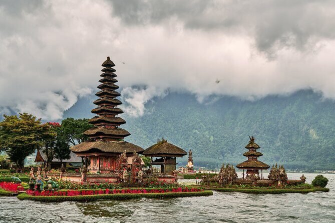 Full Day Wonders of Bali Group Tour with Pickup and Lunch - FAQ