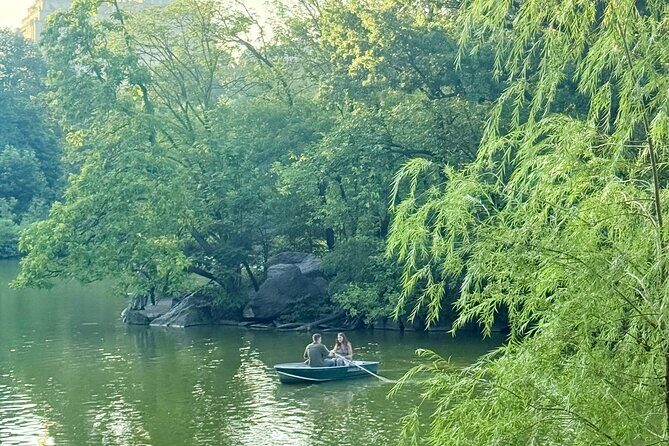 Full NYC Insider Walking Tour - Downtown Financial District and Scenic Finale