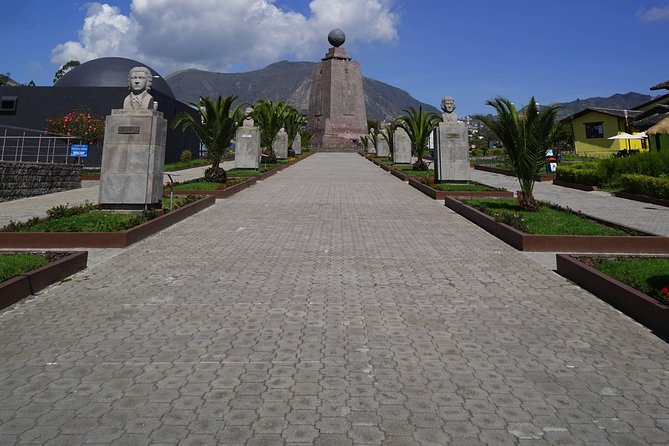 Full Quito City Tour Including Middle of the World and Teleferico Cable Car - Tour Highlights
