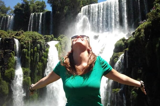 Full Tour to Brazilian Falls Bird Park ! - Tour Highlights