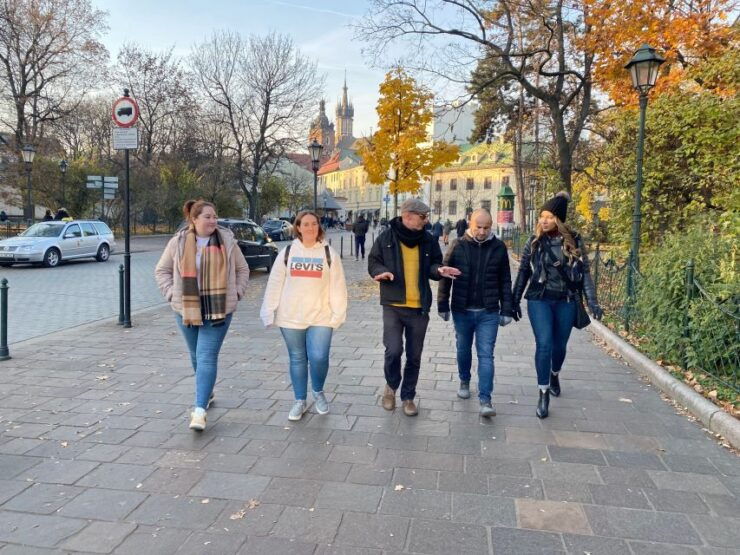 Full Walking Tour With Food and Vodka Tasting - Tour Highlights