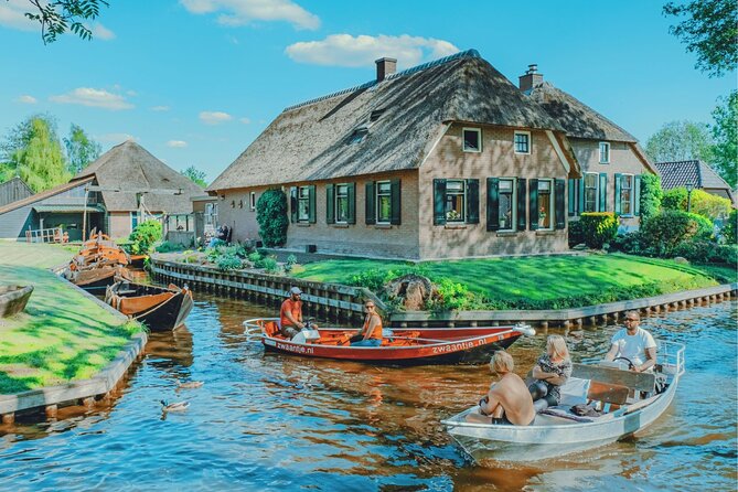 Full Day Guided Tour to Giethoorn With Boat Ride From Amsterdam - Good To Know