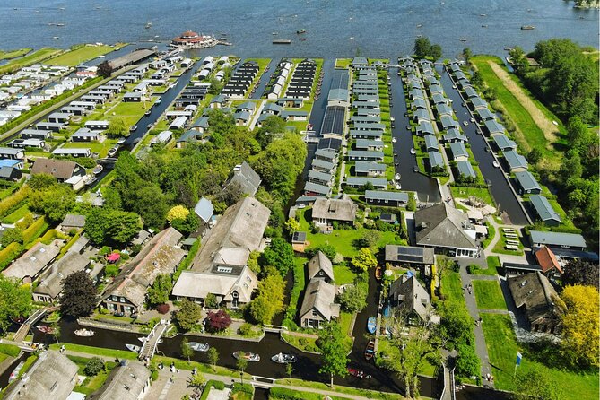 Full Day Guided Tour to Giethoorn With Boat Ride From Amsterdam - Additional Information