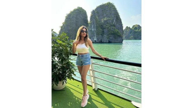 FullDay In Ha Long Bay, Luon Cave And Titop Island - Highlights of Luon Cave