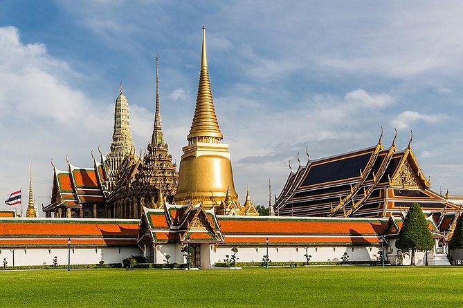 Full Day Private Tour Bangkok Temple & City Tour With Lunchamazing Bangkok Tour - Minimum Traveler Requirement
