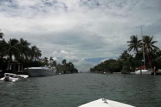 Fully Private Speed Boat Tours, VIP-style Miami Speedboat Tour of Star Island! - Questions and Product Details