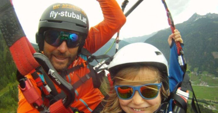Fulpmes: Childrens Tandem Paragliding Flight - Experience Highlights