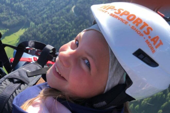 Fulpmes: Childrens Tandem Paragliding Flight - Common Questions