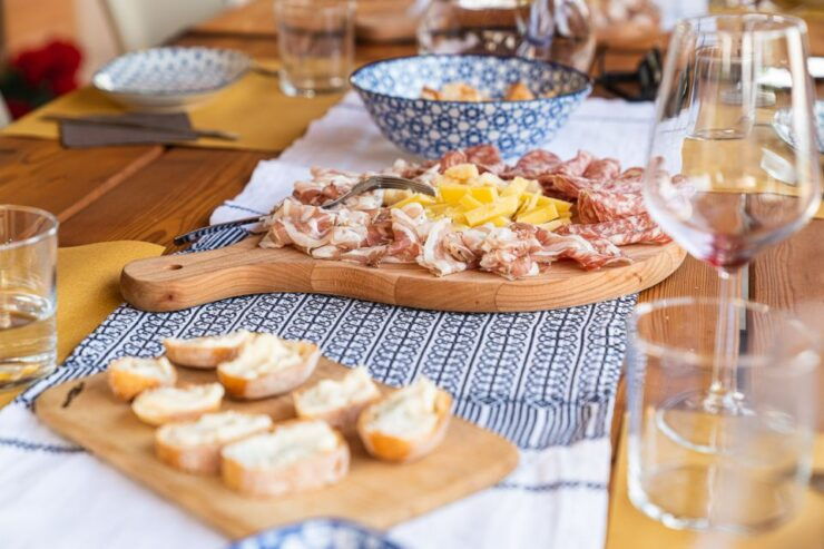 Fumane: Guided Food and Wine Tasting With Vineyard Tour - Activity Overview