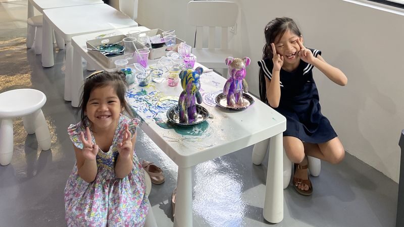 Fun Art Jamming Activities at Motion Studio Asia Kuala Lumpur - What the price buys, and what it does not