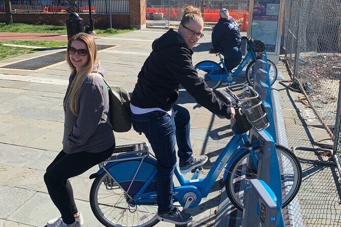 Fun City Scavenger Hunt in Ottawa by Operation City Quest - The Sum Up