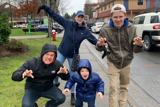 Fun City Scavenger Hunt in Richmond Hill by Zombie Scavengers - Scavenger Hunt Overview