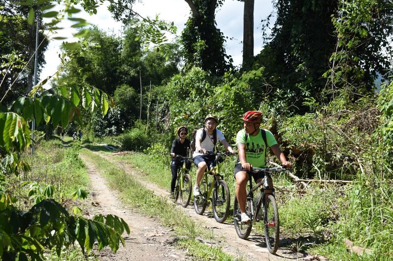 Fun Countryside Cycling and Kiulu Rafting in Sabah - What makes this Kiulu day worth considering