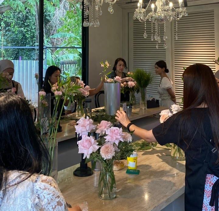 Fun Flower Workshop in Jakarta with Baleton Flowerchef - Should you book the Baleton Flowerchef workshop?