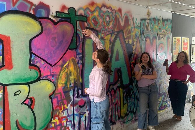 Fun Graffiti Workshop: The Art of Aerosol and Color - Graffiti Tools and Materials