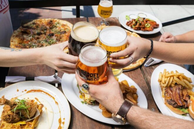 Fun London Pub Crawl Treasure Hunt With 20% off ALL Drinks! - Self-Guided Treasure Hunt