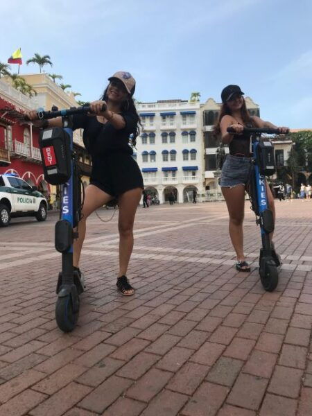 FUN SCOOTER RIDE THRU CARTAGENA & GETSEMANI / DISCOVERY TOUR - The Sum Up