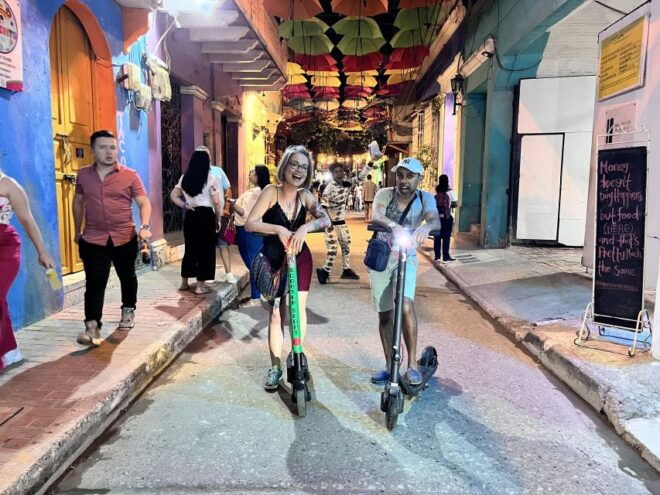 FUN SCOOTER RIDE THRU CARTAGENA & GETSEMANI / DISCOVERY TOUR - The Sum Up
