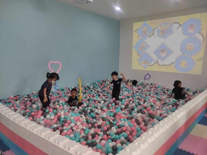 Fun Splash Water Theme Park Ticket in Tuaran - Price and the value of a half-day ticket