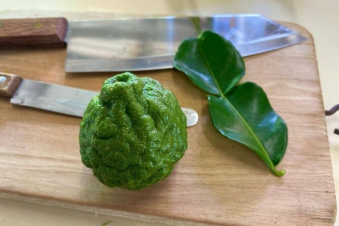 Fun Thai Cooking Class Near Bangkok - Minimum Traveler Requirement