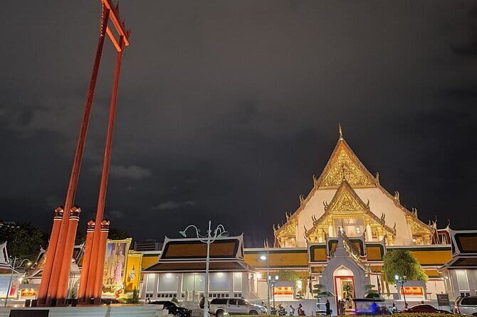 Fun Tuk Tuk Dinner and Massage in Old Town Bangkok - Exploring Bangkok’s Nightlife on a Tuk Tuk