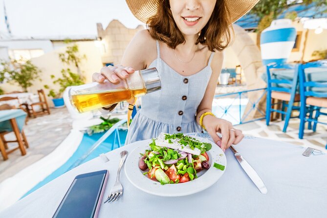 Fun Walking Tour & Food Tasting in Heraklion - Meeting Point Information