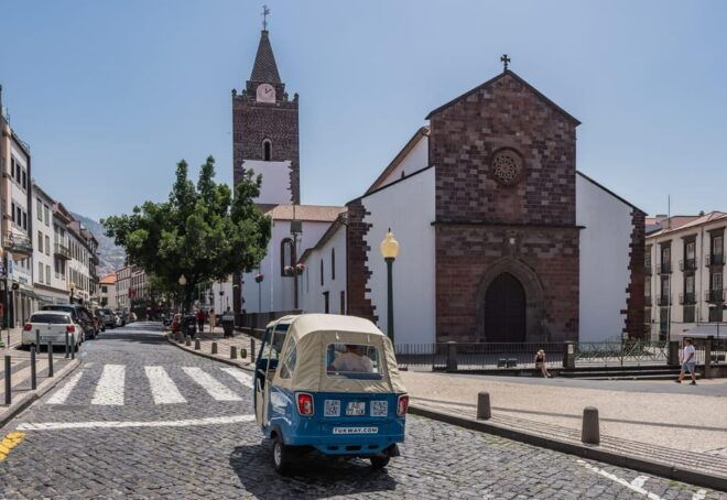 Funchal: 2-Hour Tuk-Tuk Tour With Cable Car Finale - Duration and Pricing