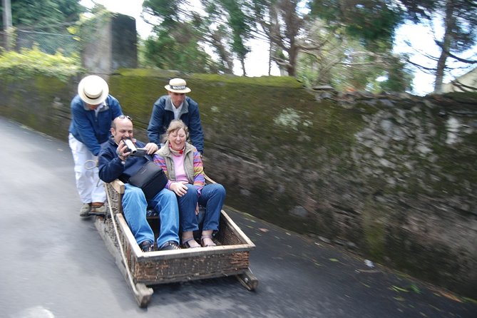 Funchal and South East Madeira Highlights on a Private 5-Hour Tour - Booking Information