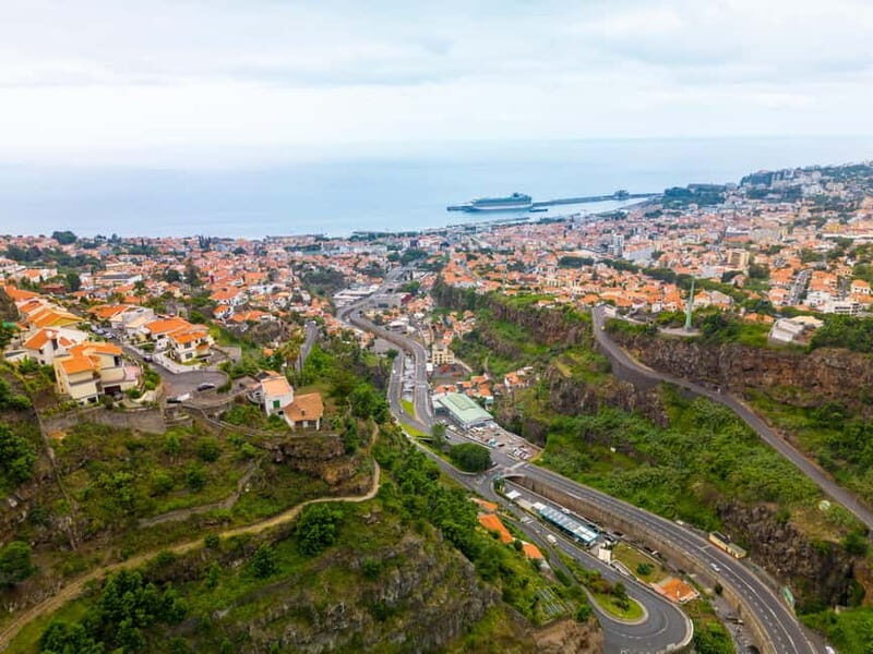 Funchal: Botanical Garden & Old Town Tour by TukTuk (1h45) - Good To Know