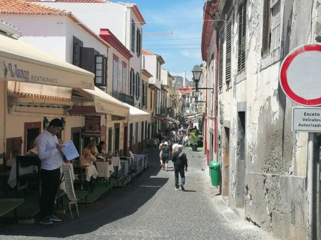 Funchal: Old Town Private Tuk-Tuk Tour - Language Options