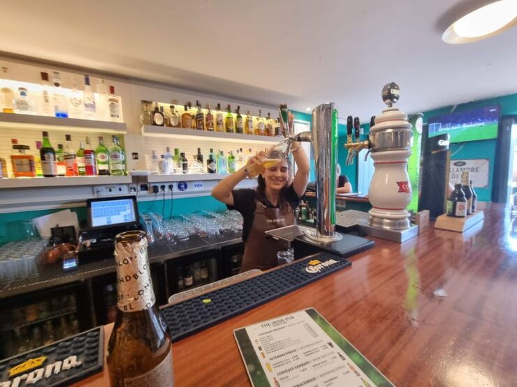 Funchal: Pub Crawl - Good To Know