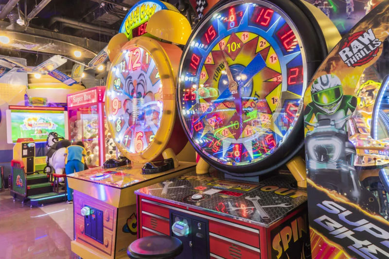 Funworld Living World in Bali - Who will get the most from this arcade