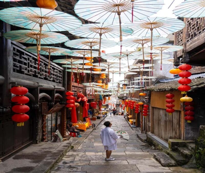 Furong Ancient Town Entry Ticket & Tujia experience - Practical Details & Tips