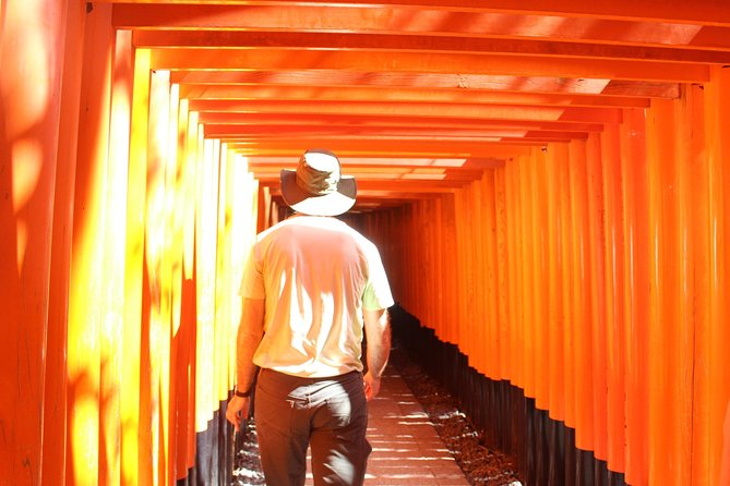 Fushimi Inari Shrine: Explore the 1,000 Torii Gates on an Audio Walking Tour - Tips for Exploring the 1,000 Torii Gates