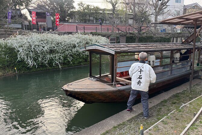 Fushimi Kyoto Walking Tour with Sake Tasting and Canal Boat Ride - Who Will Love This Tour?