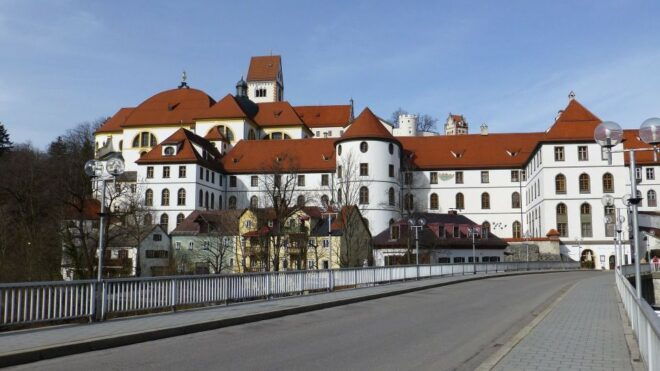 Füssen: Private Guided Walking Tour - Cultural Discoveries