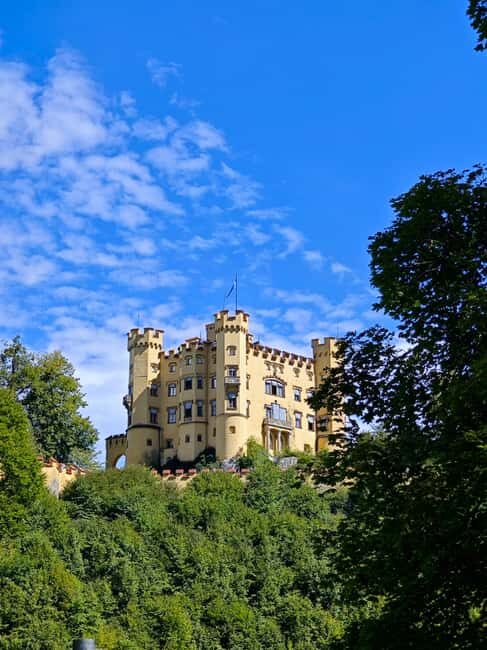 Füssen to Neuschwanstein Castle - Guided Scenic Tour - What’s Included and What’s Not