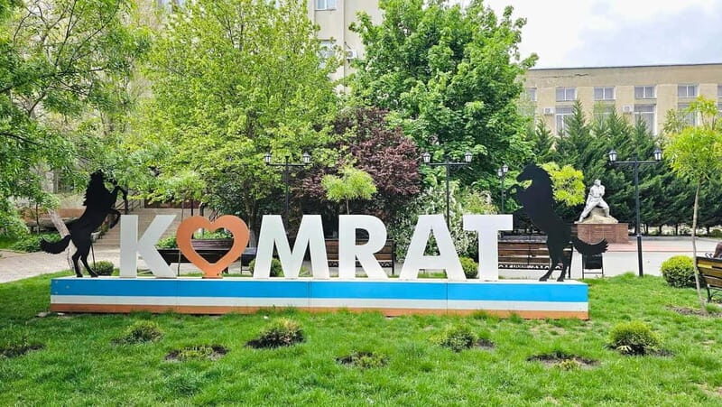 Gagauzia: day tour in Gagauzia and Manuc Bei Mansion - Good To Know