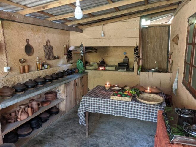 Galle: Cooking Class at a Local Home and Market Tour - Class Details and Structure