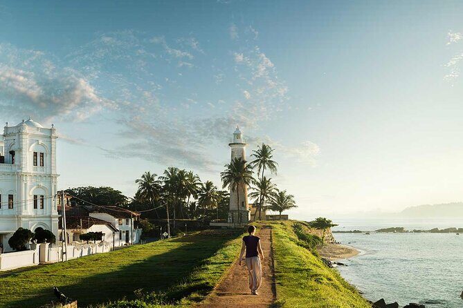 Galle Day Tour with Train Ride from Colombo or Negombo - Lunch and Beach Time at Unawatuna