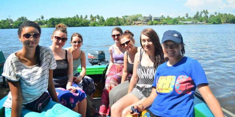 Galle Day Trip with River Safari, Sea Turtles & Tea Factory - Discovering Galle: The Colonial Charm