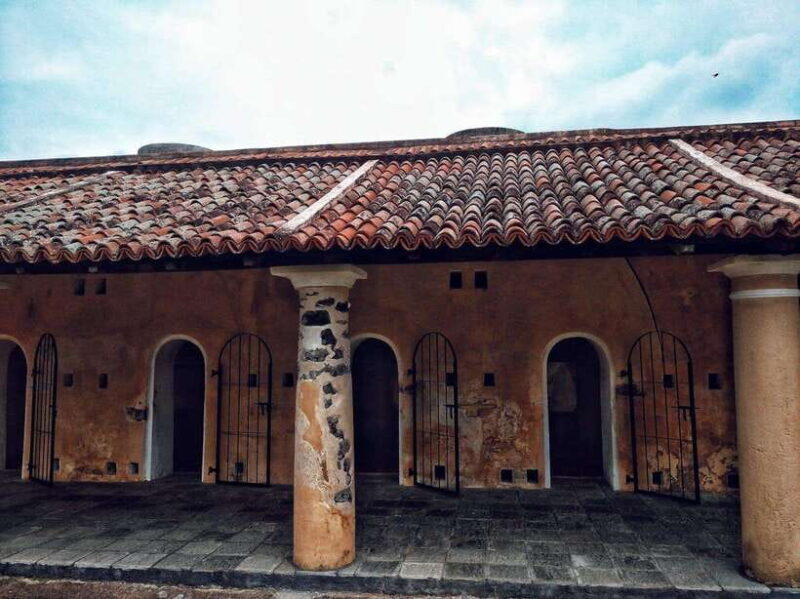 Galle: Dutch Fort Guided Walking Tour - Good To Know