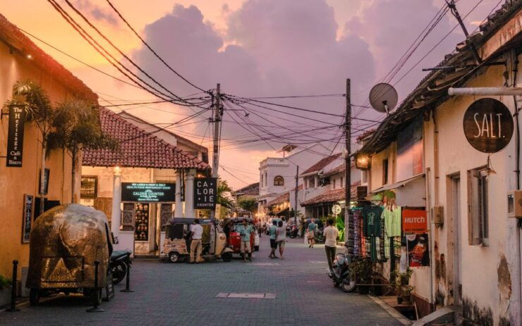 Galle Fort: Guided Walking Tour - Duration and Availability of the Tour